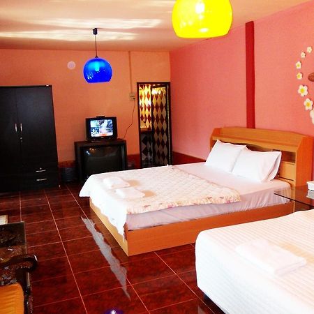 Suksomjai Hotel Rayong Kültér fotó