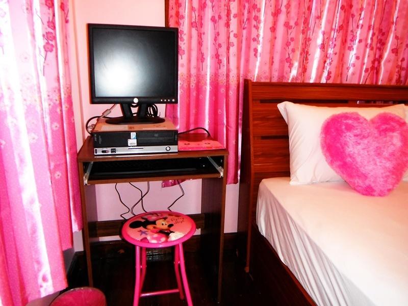 Suksomjai Hotel Rayong Szoba fotó